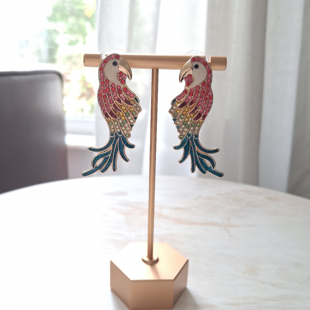 FREE WITH ANY PURCHASE 🦜Sugarfix By Baublebar Parrot Crystal Earrings🦜